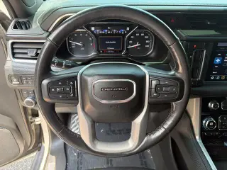 GMC Yukon 2021 4x4 Denali 4dr SUV