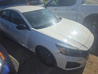 Nissan Altima 2026 AWD 2.5 SV 4dr Sedan