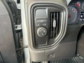 Chevrolet Silverado 1500 2024 4x2 Custom 4dr Crew Cab 5.8 ft. SB