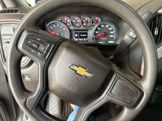 Chevrolet Silverado 1500 2024 4x2 Custom 4dr Crew Cab 5.8 ft. SB