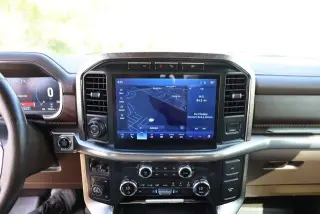 Ford F-150 2021 4x4 King Ranch 4dr SuperCrew 5.5 ft. SB