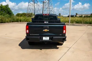Chevrolet Silverado 1500 2017 4x4 LTZ 4dr Crew Cab 5.8 ft. SB