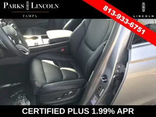 Genesis GV70 2026 AWD 2.5T Standard SUV de 4 puertas