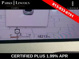 Genesis GV70 2026 AWD 2.5T Standard SUV de 4 puertas