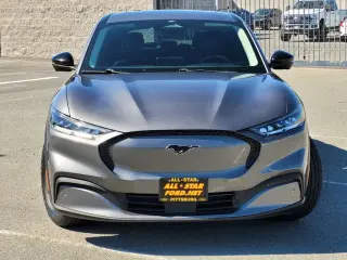 Ford Mustang Mach-E 2023 Select 4dr SUV