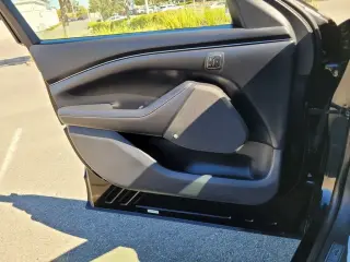 Ford Mustang Mach-E 2021 AWD Premium 4dr SUV