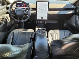 Ford Mustang Mach-E 2021 AWD Premium 4dr SUV