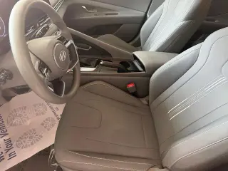 Hyundai ELANTRA 2024 SEL 4dr Sedan