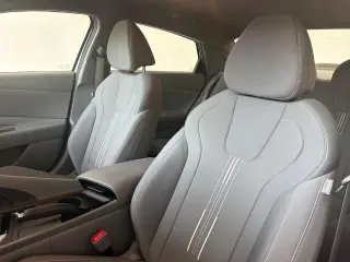 Hyundai ELANTRA 2024 SEL 4dr Sedan