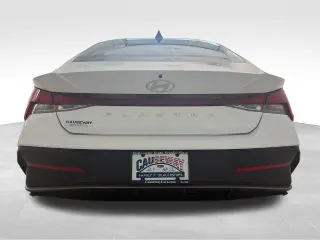 Hyundai ELANTRA 2024 SEL 4dr Sedan