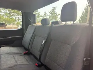 Ford F-150 2023 4x4 XL 4dr SuperCrew 5.5 ft. SB