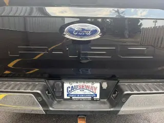 Ford F-150 2023 4x4 XL 4dr SuperCrew 5.5 ft. SB