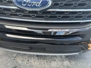 Ford Explorer 2023 XLT 4dr SUV