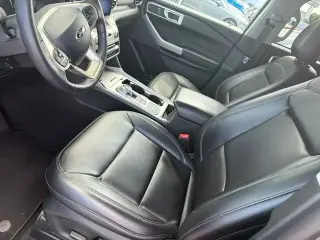 Ford Explorer 2023 XLT 4dr SUV