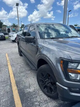 Ford F-150 2023 4x4 XLT 4dr SuperCrew 5.5 ft. SB