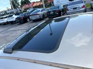 Toyota Avalon 2004 XL 4dr Sedan