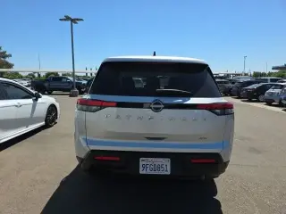 Nissan Pathfinder 2023 AWD S 4dr SUV