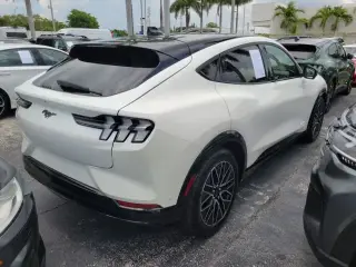 Ford Mustang Mach-E 2024 Premium 4dr SUV