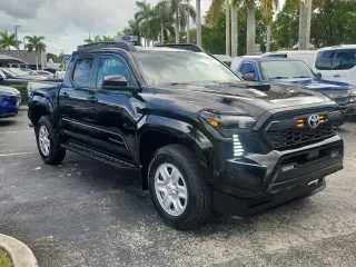 Toyota Tacoma 2024 4x2 TRD Sport 4dr Double Cab 5.0 ft SB