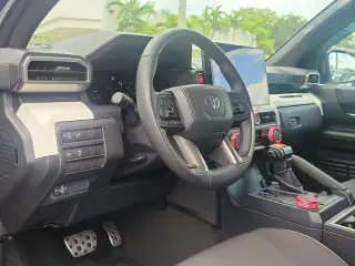 Toyota Tacoma 2024 4x2 TRD Sport 4dr Double Cab 5.0 ft SB