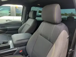 Ford F-150 2024 4x2 STX 4dr SuperCrew 5.5 ft. SB