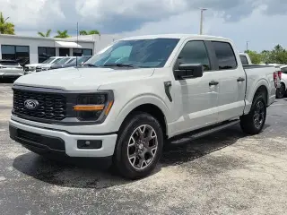 Ford F-150 2024 4x2 STX 4dr SuperCrew 5.5 ft. SB