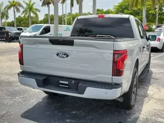 Ford F-150 2024 4x2 STX 4dr SuperCrew 5.5 ft. SB