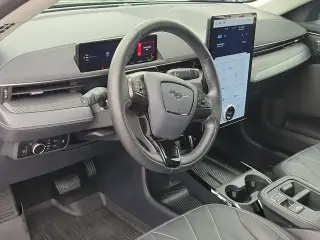 Ford Mustang Mach-E 2025 AWD Select 4dr SUV