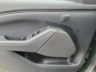Ford Mustang Mach-E 2025 AWD Select 4dr SUV
