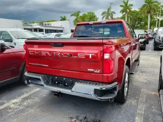 Chevrolet Silverado 1500 2021 4x2 LTZ 4dr Crew Cab 5.8 ft. SB