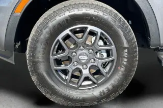Ford Ranger 2025 4x2 XL 4dr SuperCrew 5.0 ft. SB