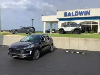 Ford Escape 2021 AWD Titanium 4dr SUV