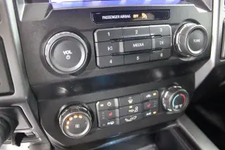 Ford F-150 2019 4x4 XLT 4dr SuperCrew 5.5 ft. SB