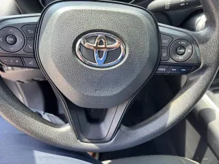 Toyota RAV4 2023 AWD LE 4dr SUV