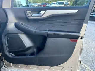Ford Escape 2021 AWD SE 4dr SUV