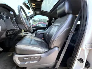 Ford F-250 Super Duty 2015 4x4 Lariat 4dr Crew Cab 6.8 ft. SB Pickup