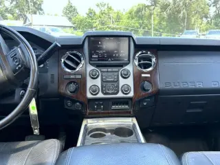 Ford F-250 Super Duty 2015 4x4 Lariat 4dr Crew Cab 6.8 ft. SB Pickup