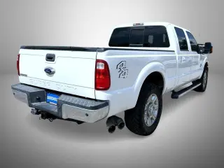 Ford F-250 Super Duty 2015 4x4 Lariat 4dr Crew Cab 6.8 ft. SB Pickup