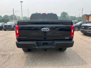 Ford F-150 2023 4x4 XLT 4dr SuperCrew 5.5 ft. SB