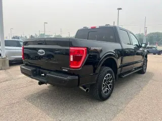 Ford F-150 2023 4x4 XLT 4dr SuperCrew 5.5 ft. SB