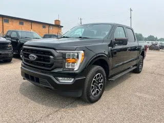Ford F-150 2023 4x4 XLT 4dr SuperCrew 5.5 ft. SB