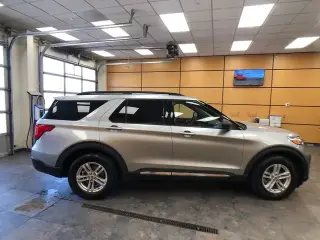 Ford Explorer 2020 AWD XLT 4dr SUV