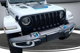 Jeep Wrangler 2023 4x4 Sahara 4xe 4dr SUV