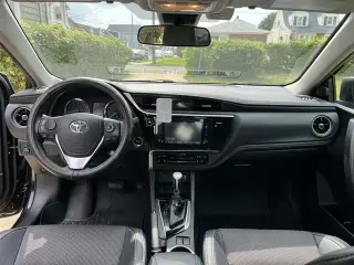 2017 Corolla SE Sport