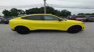 Ford Mustang Mach-E 2025 AWD GT 4dr SUV