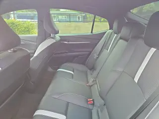Toyota Camry 2025 SE 4dr Sedan
