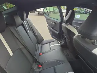 Toyota Camry 2025 SE 4dr Sedan