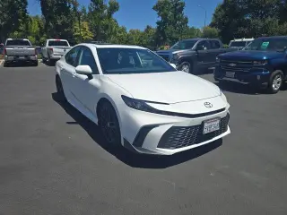 Toyota Camry 2026 SE 4dr Sedan