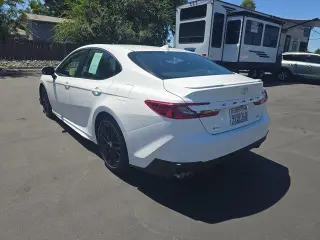 Toyota Camry 2026 SE 4dr Sedan