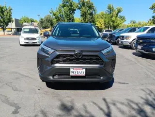 Toyota RAV4 2024 AWD XLE 4dr SUV